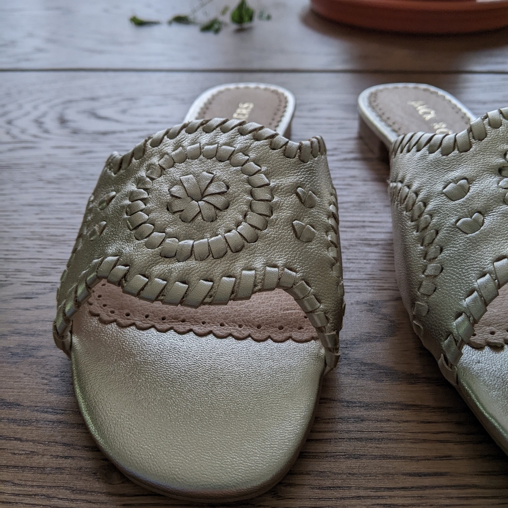 NWOT Jack Rogers Thompson Slides Gold Sandals 8 - Picture 9 of 9